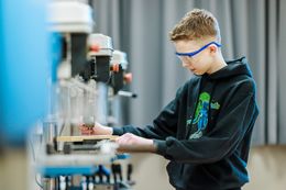 Foto van de studierichting 1B en 2B STEM-realisaties met ondersteuning wiskunde en Nederlands